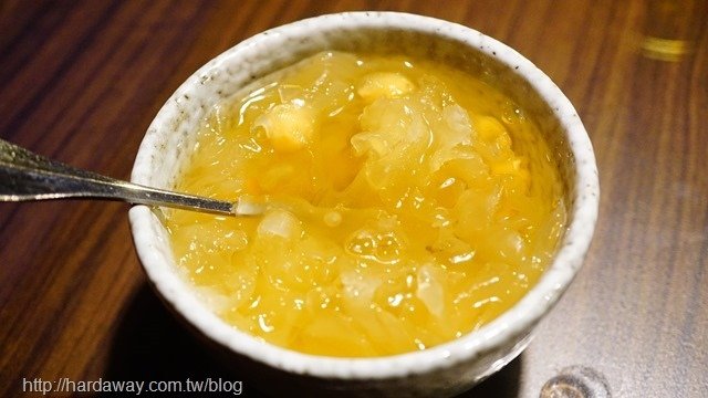 冰糖木耳蓮子湯