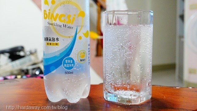 檸檬口味冰澌氣泡水