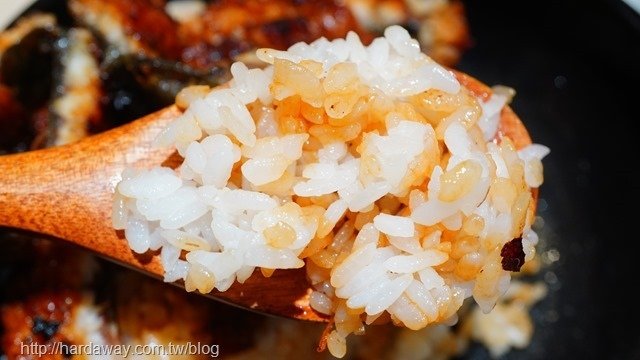 三河中川屋鰻魚飯口感