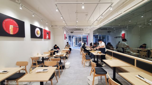 李掌櫃功夫製麵中山店店內空間