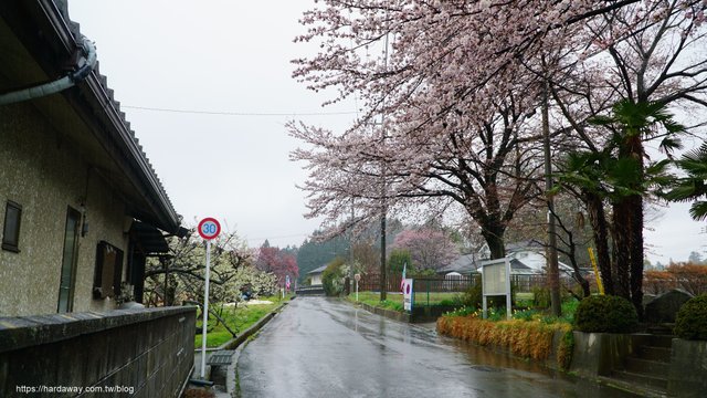 山梨縣北社市實相寺