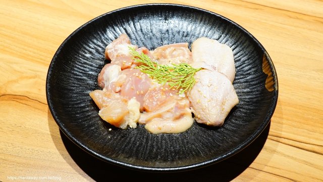 燒肉無双高雄澄清館風味雞三鮮