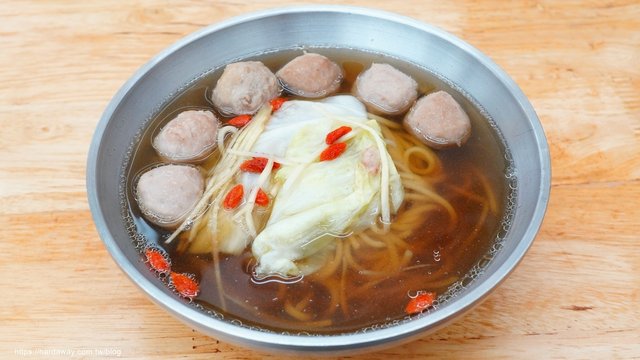 鐘點棧當歸鴨台北樂華夜市總店當歸鴨肉丸湯加油麵