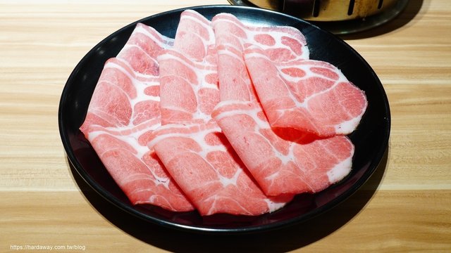 匯川暖心鍋物極黑梅花豚肉
