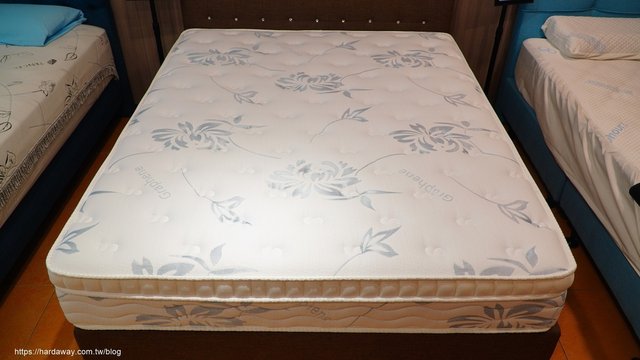 八鐘頭睡眠名床尤莉床墊