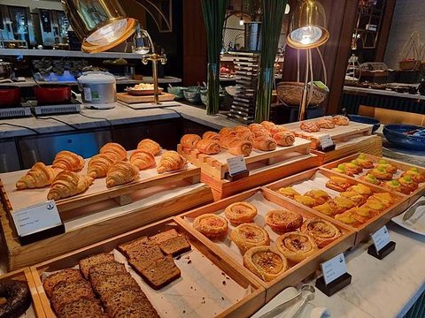 胡志明市龍蝦吃到飽餐廳: Google評分最高| 越南在地人