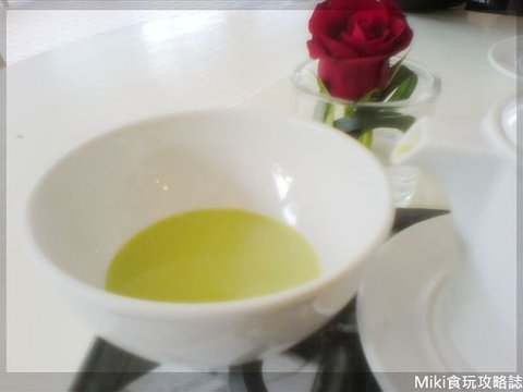 抹奶茶