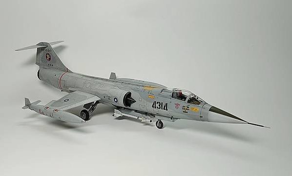 Hasegawa 1/48 F-104 starfighte