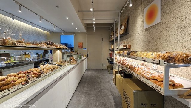 鄰近捷運永安市場站麵包店
