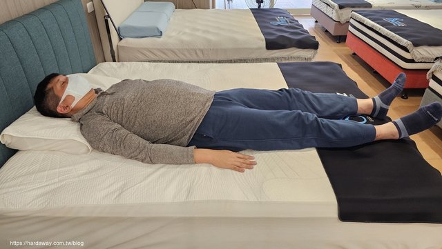 【分享】台北床墊-八鐘頭睡眠名床-長安門市，歡迎參觀工廠眼見