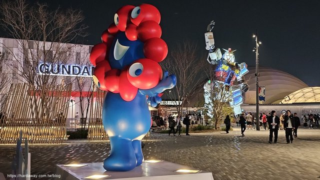EXPO 2025大阪世界博覽會吉祥物脈脈與初代鋼彈
