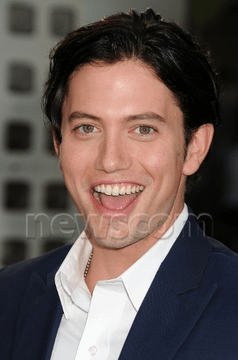 【電影宣傳】Jackson Rathbone 出席《The Conjuring》 LA 首映-20130715 (2).png