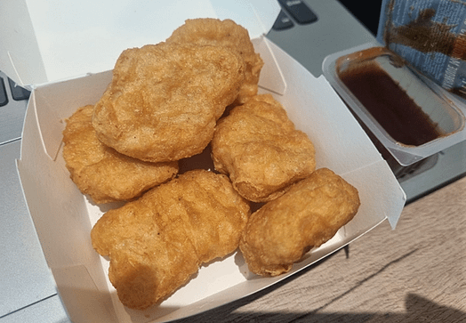 杜拜麥當勞大揭密！一頓套餐要多少？物價真有這麼高？