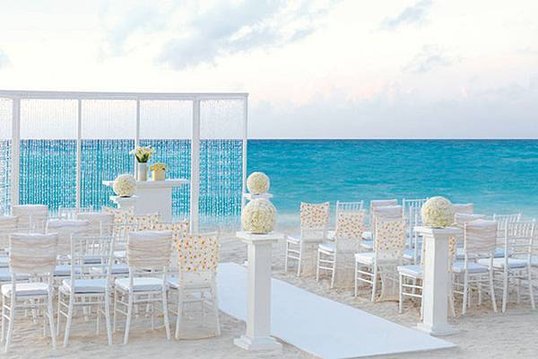 wedding-ceremony-beach-picture-2015-beach.jpg