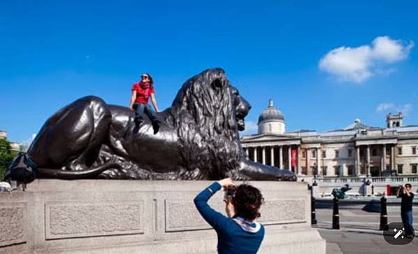 特拉法加廣場 Trafalgar Square獅子巨型銅獅-