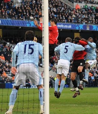 1800342416-soccer-barclays-premier-league-manchester-city-v-manchester-united-city.jpg