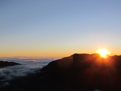 2015.10.25 合歡群峰登山行 021 石門山日出