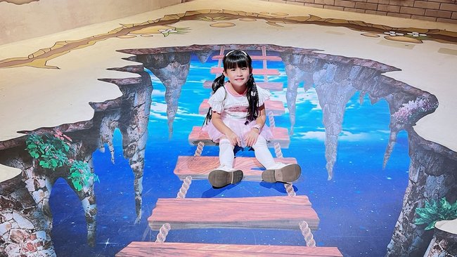《宜蘭景點》莎貝莉娜精靈印畫學院，好拍好玩的室內景點～一場童