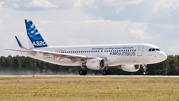 airbus-a320-06.jpg