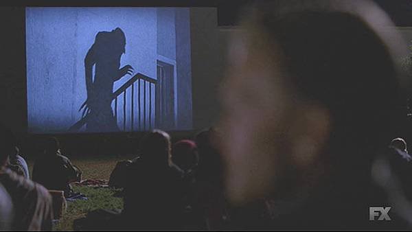 American.Horror.Story.S05E01.REPACK.720p.HDTV.x264-KILLERS.mkv_20151012_115558.390.jpg