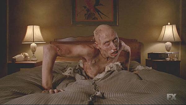 American.Horror.Story.S05E01.REPACK.720p.HDTV.x264-KILLERS.mkv_20151012_095822.828.jpg
