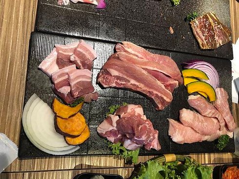 豬肉拼盤
