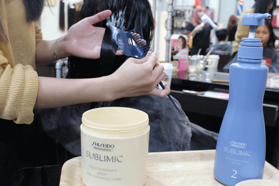 【台中接髮推薦】電話亭Hair Salon隱藏版髮廊讓妳變成