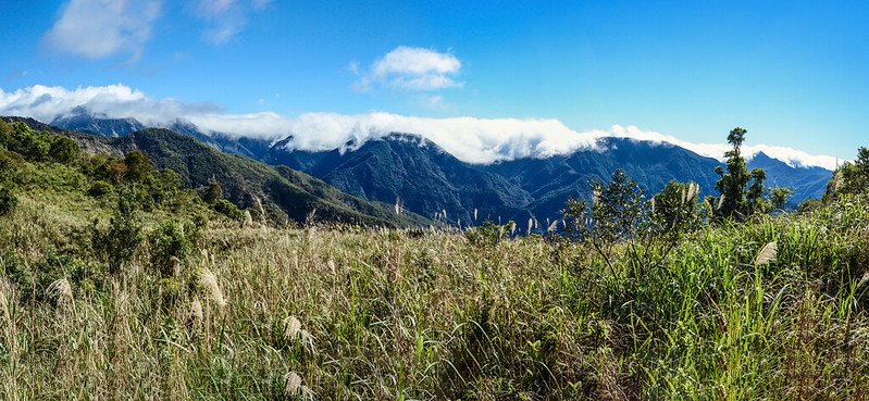 久藏鞍部東南望群山 2