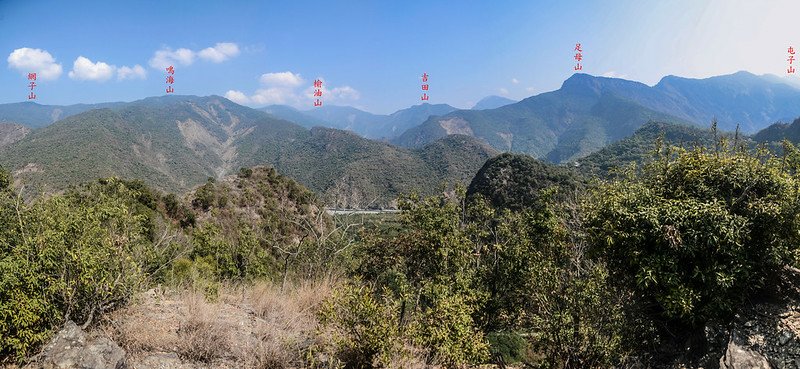 德德山北峰(多納)東北望群山 1-1