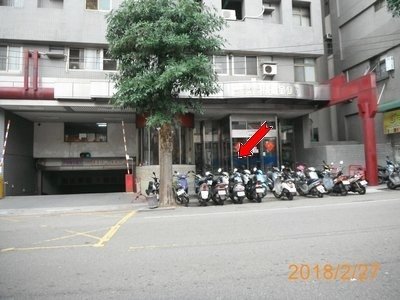 法拍西屯區福順路333號7樓之15凱撒金邸永春法拍代標8123法拍網宜朋資產管理顧問有限公司1.jpg