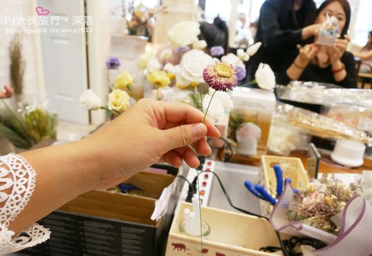 PJ大俠台中旅遊景點手作體驗花草遊戲DIY花藝蠟燭