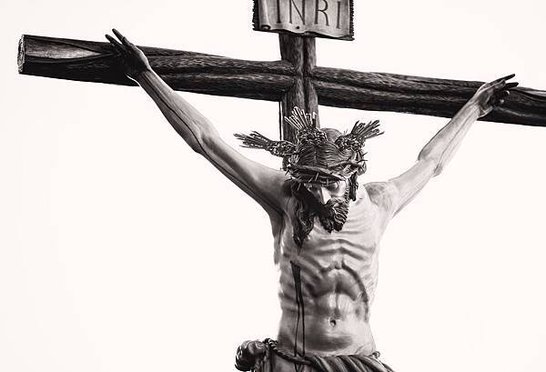 black-and-white-black-and-white-christ-977659.jpg