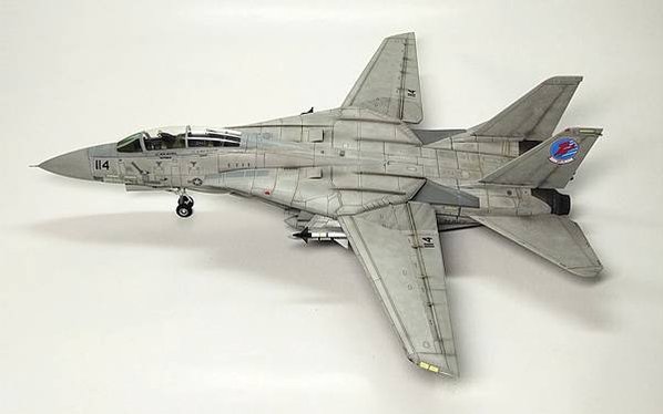 Academy 愛德美 1/72 F-14A TOP GUN