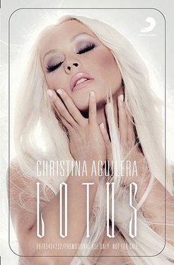 Christina Aguilera-Lotus卡貼