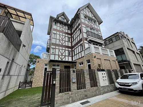 &lt;住宿&gt; 花蓮市區 |有客民宿::歐式風格民宿、布置充滿老闆
