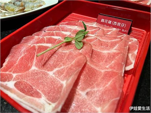 食記。宜蘭礁溪吃到飽》長榮鳳凰酒店。煙波亭》無肉不歡的饕客們