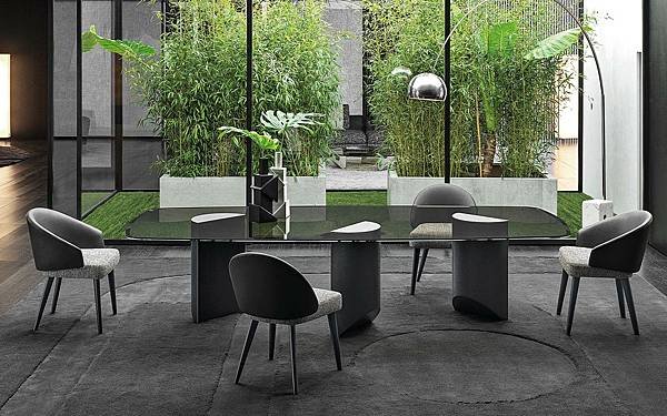 minotti Wedge dining table_1