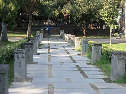 臺中神社，第一代縣社位於臺中市新高町84番地[1]，即臺中公