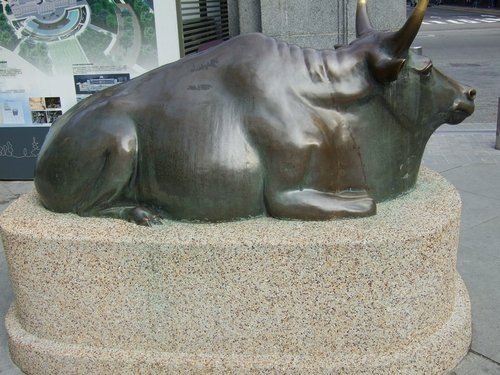 284431255_m