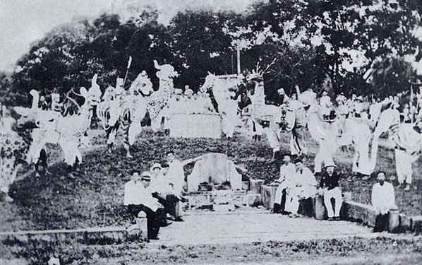 1834年粵籍姜秀鑾及閩籍周邦正等人合股成立「金廣福公館」，
