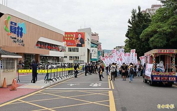 彰化擬蓋火葬場反對居民擠滿說明會喊罷免市長/彰化市立殯儀館新