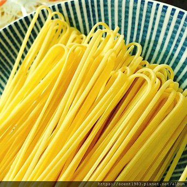 ＊【半食記】樂天網站開售「隱方拉麵」營養好吃的手煮拉麵在家不