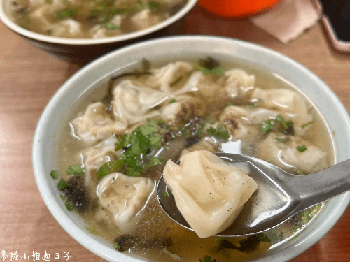 黑龍江牡丹江自由行美食小吃_劉記八鮮餛飩