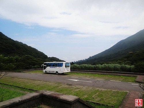 大屯主峰連峰步道 (2).jpg