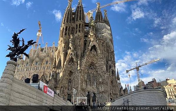 西班牙Spain 必去世界遺產｜巴賽隆納｜高第GAUDI 聖