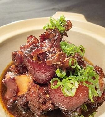 香辣滷豬腳