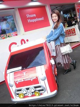 台北信義區。COMMUNE A7 貨櫃市集｜台北最新打卡必去景點 101信義商圈最夯景點 超可愛貨櫃市集♥食尚期貨小咪推薦台北景點