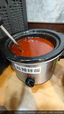 蘆洲百元平價美食~逸小鍋 鍋の物 蘆洲店 自助吧七種麵食.壽