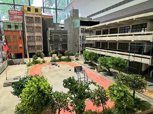 【台北大安活動】北師美術館，免費展覽：戰鬥之城．終，小人國台