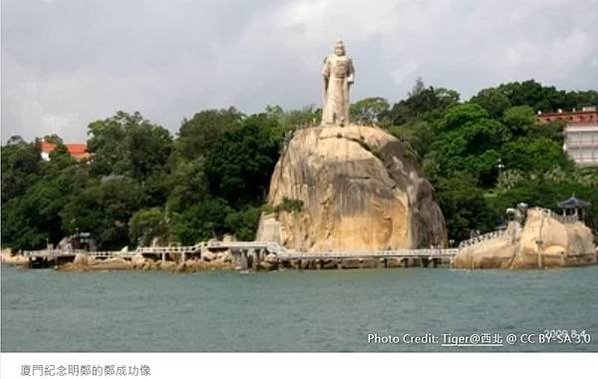 美濃石母宮-羌仔寮山區，1樓成功寶殿奉祀的是「開台聖君」鄭成